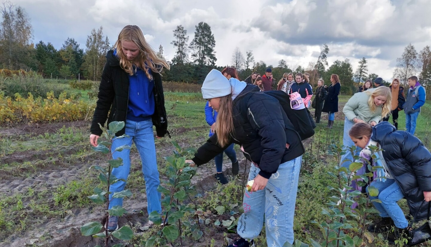 Garozas pamatskolā viesojas skolēni no Nīderlandes