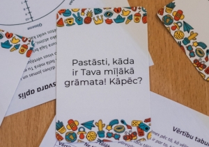 “AISBERGS” AR MIĶELI RĒDLIHU