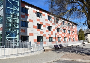 s1_24121.jpg